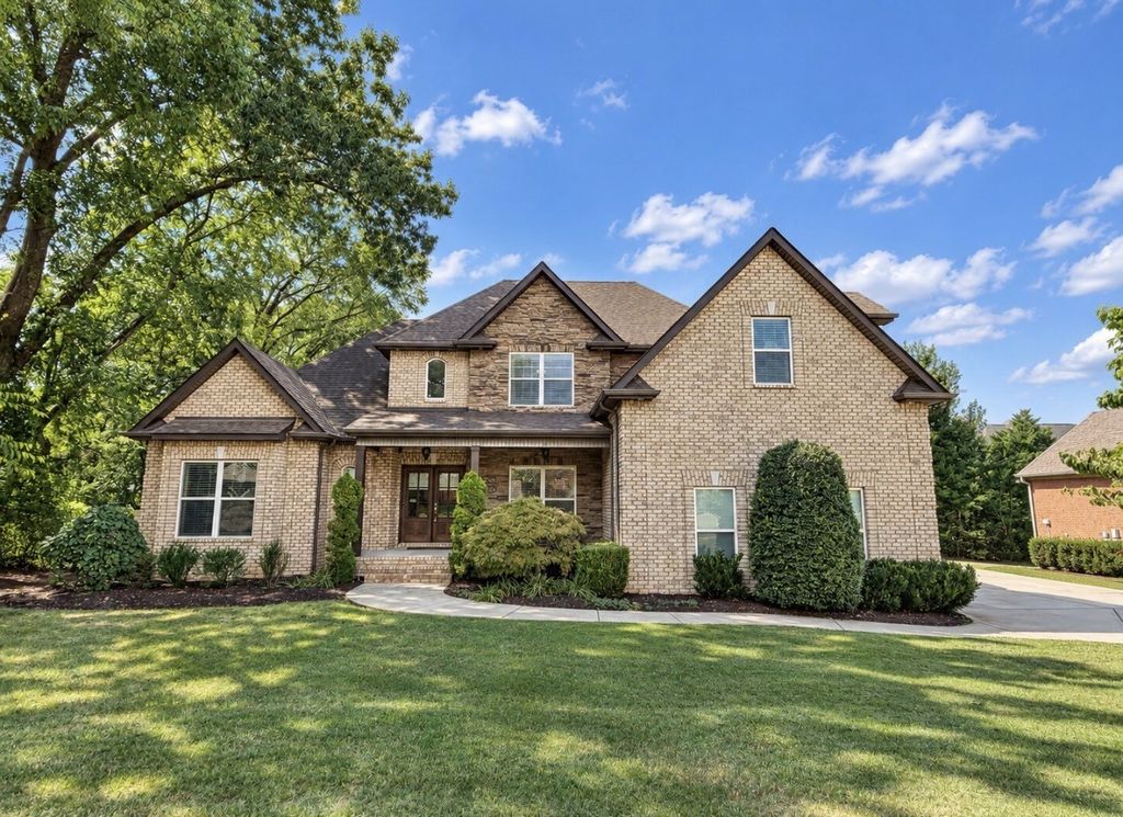 2707 Battleground Dr, Murfreesboro