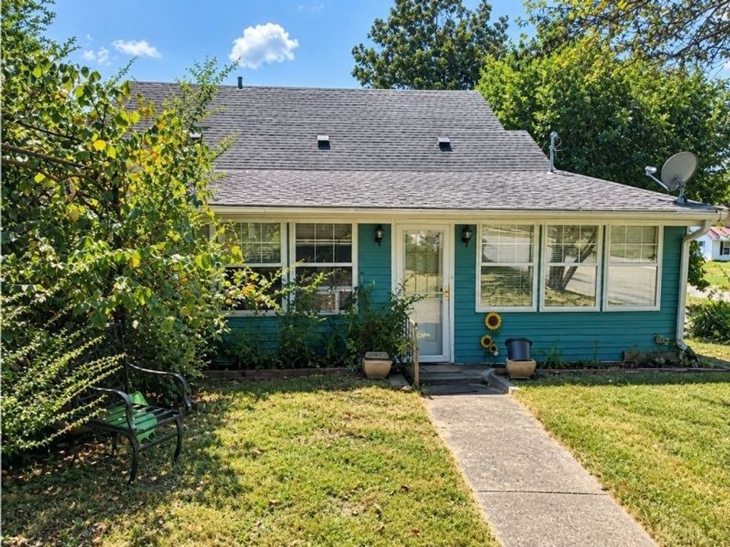 701 Hopkinsville St, Princeton