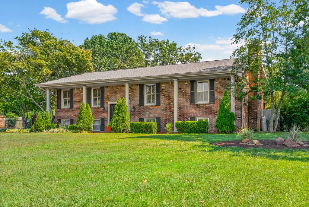 5902 Lafayette Rd, Hopkinsville