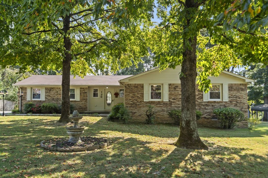 126 Robin Hood Rd, Dickson