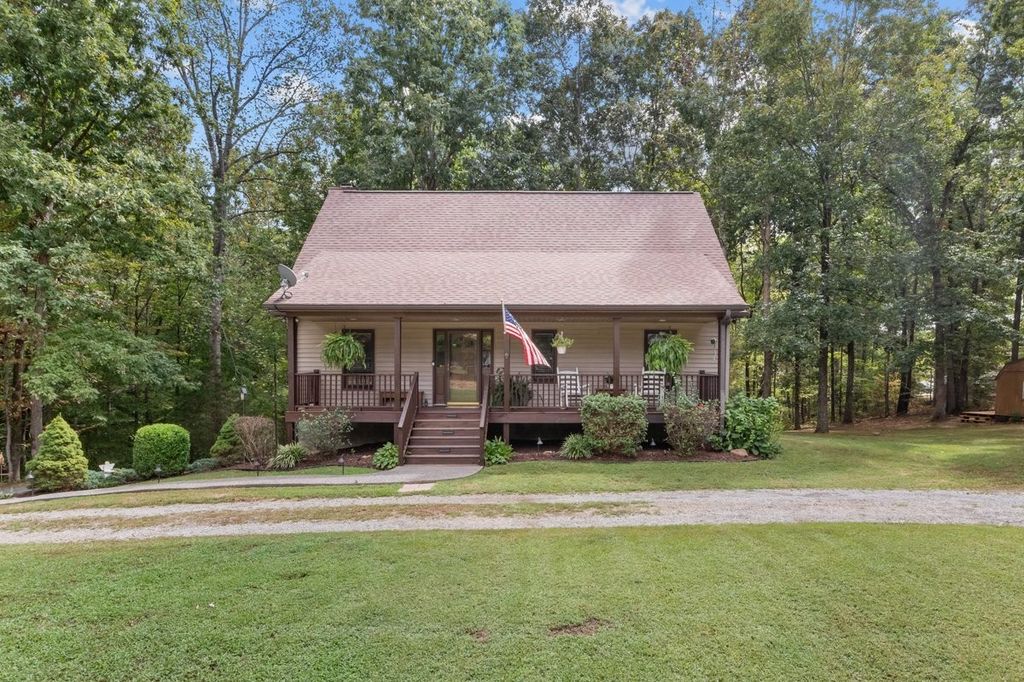 1230 Old Charlotte Pike, Pegram