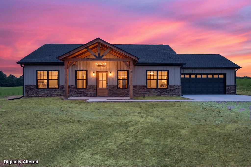 36 Meadowwood Ln, Winchester