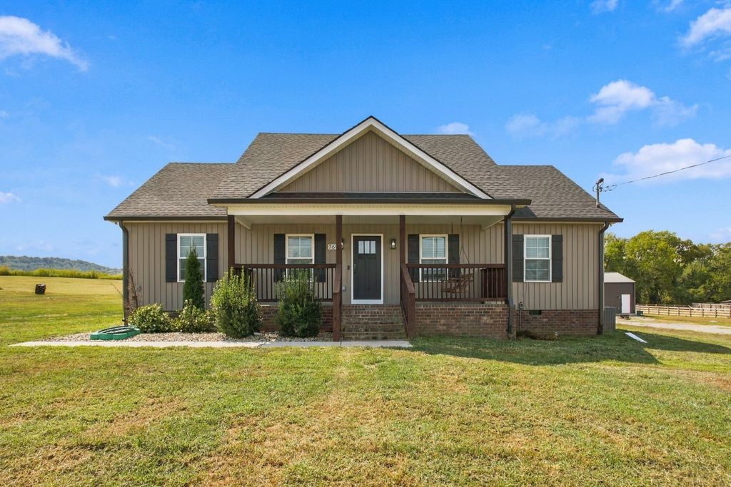 2199 Claude Fox Rd, Cornersville