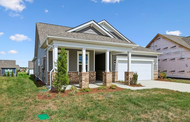 911 Bur Oak Rd, Lebanon