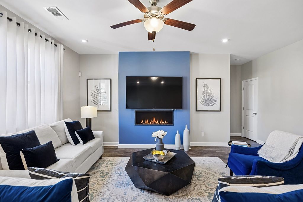 7110 Ivory Way, Fairview