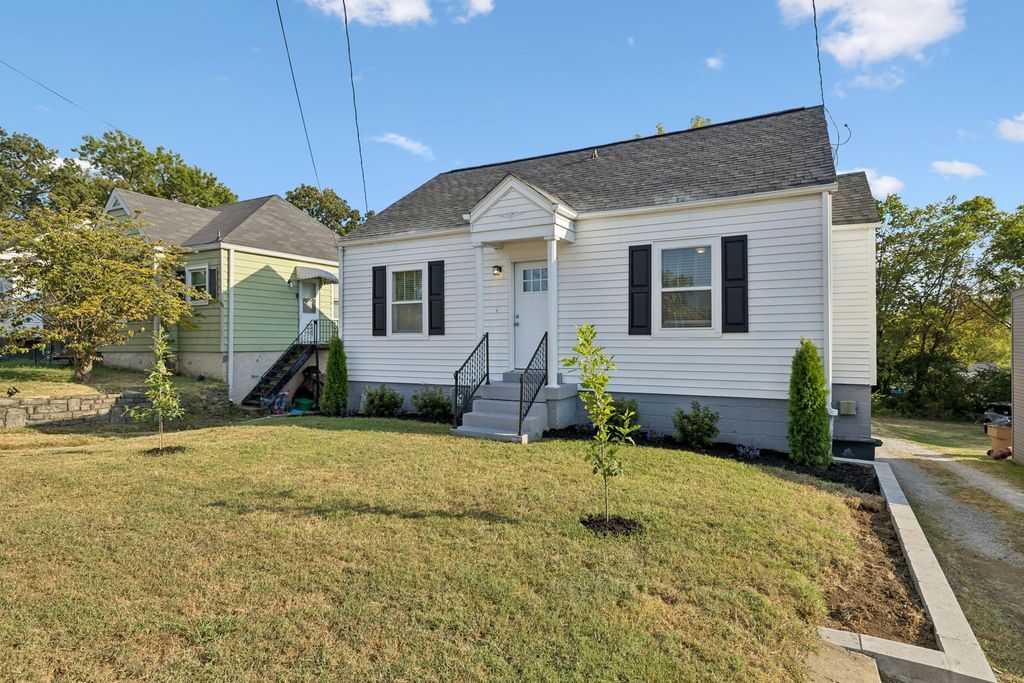 524 E Trinity Ln, Nashville