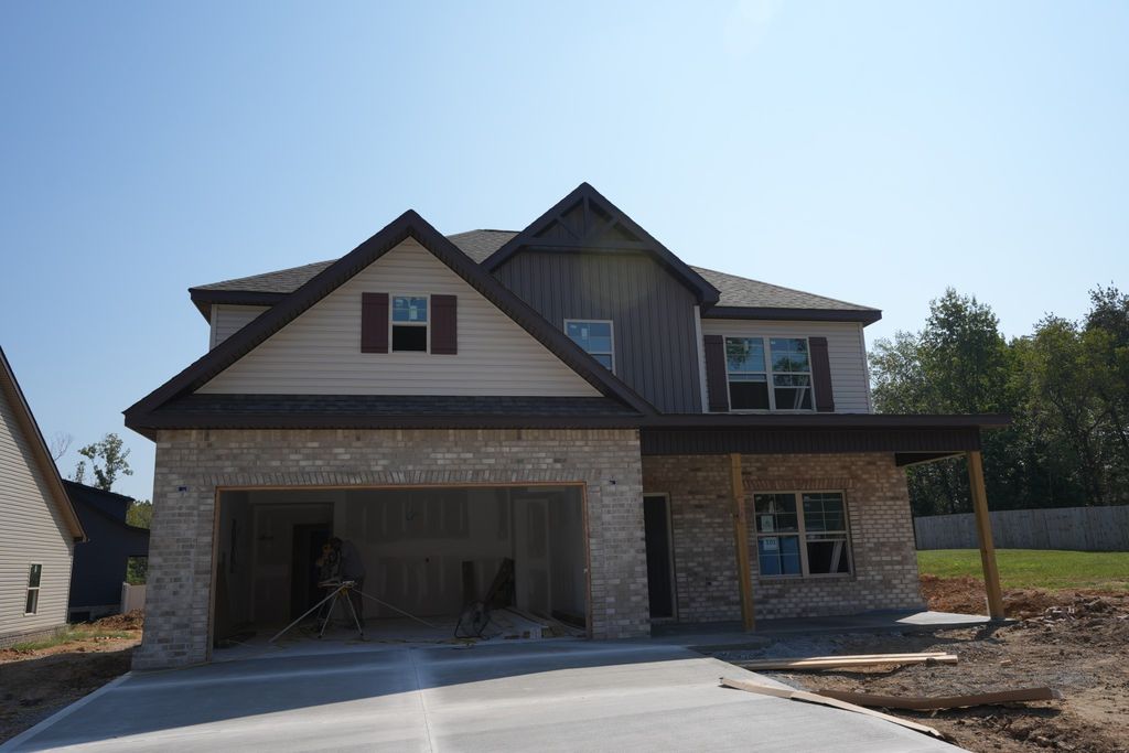 101 Sycamore Hill, Clarksville