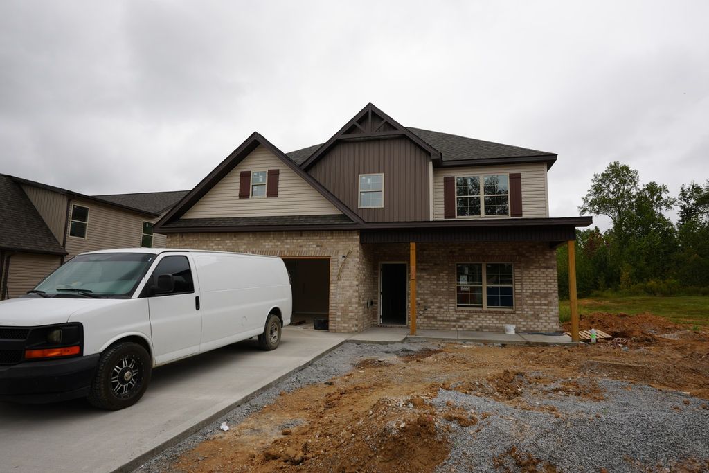 101 Sycamore Hill, Clarksville
