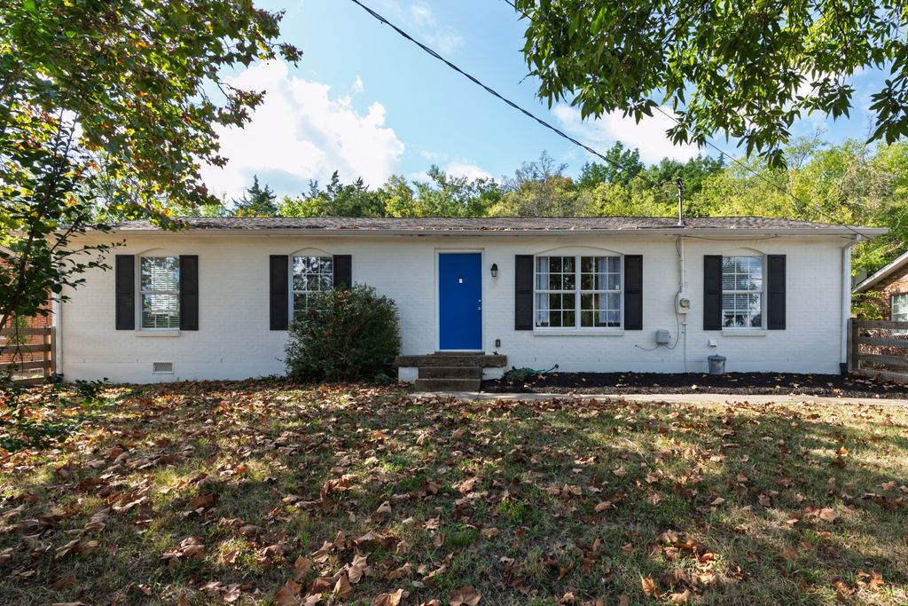 388 Kingview Dr, Nashville