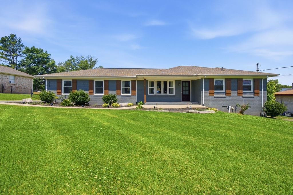 218 Almaville Rd, Smyrna