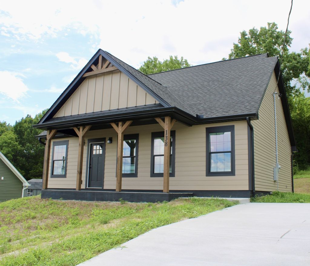138 Alice Preston Loop, Gordonsville