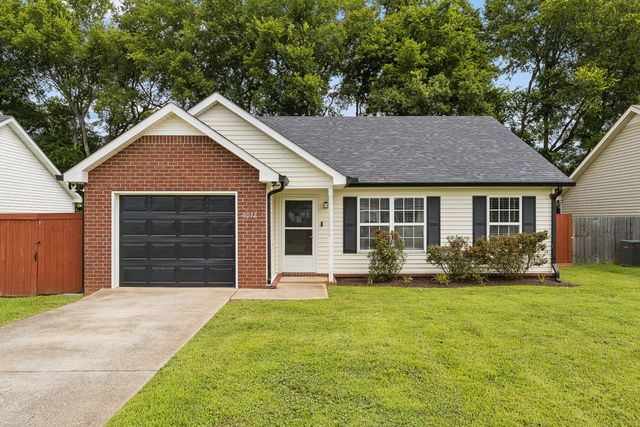 3012 Roscommon Dr, Murfreesboro
