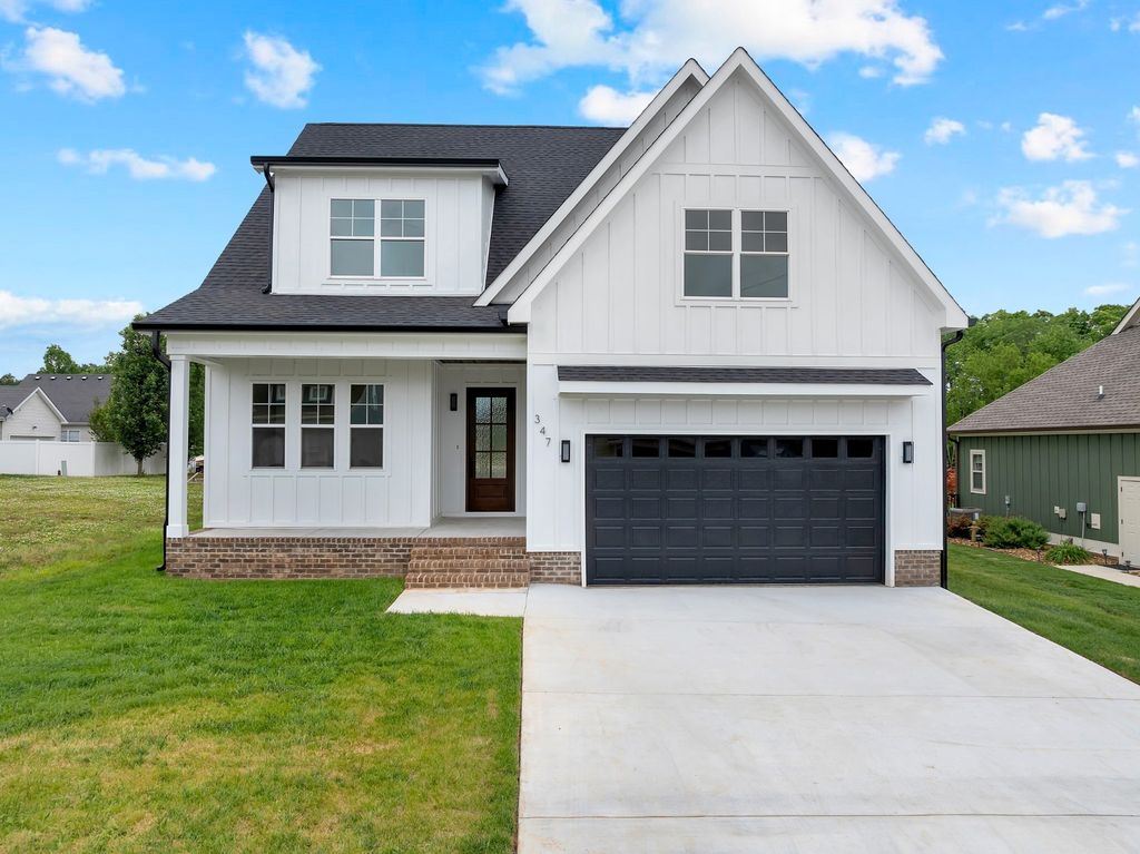 347 Campfire Ct, Winchester