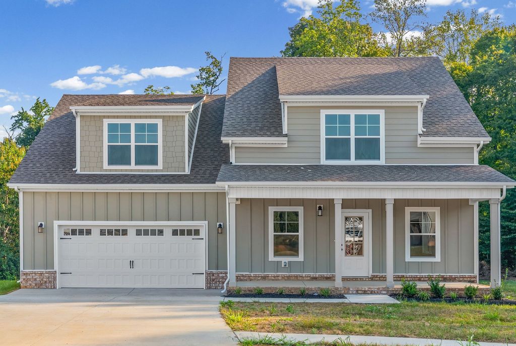 348 Hereford Farms, Clarksville