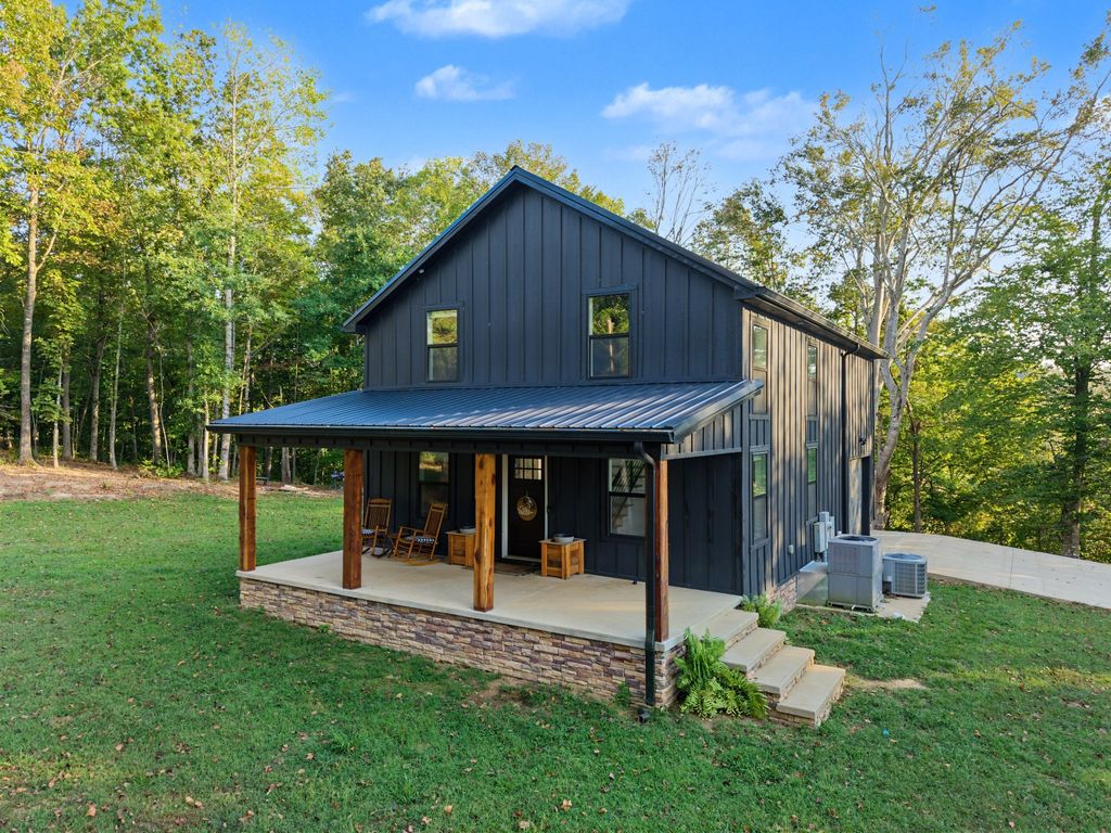 2561 Cold Springs Rd, Lafayette