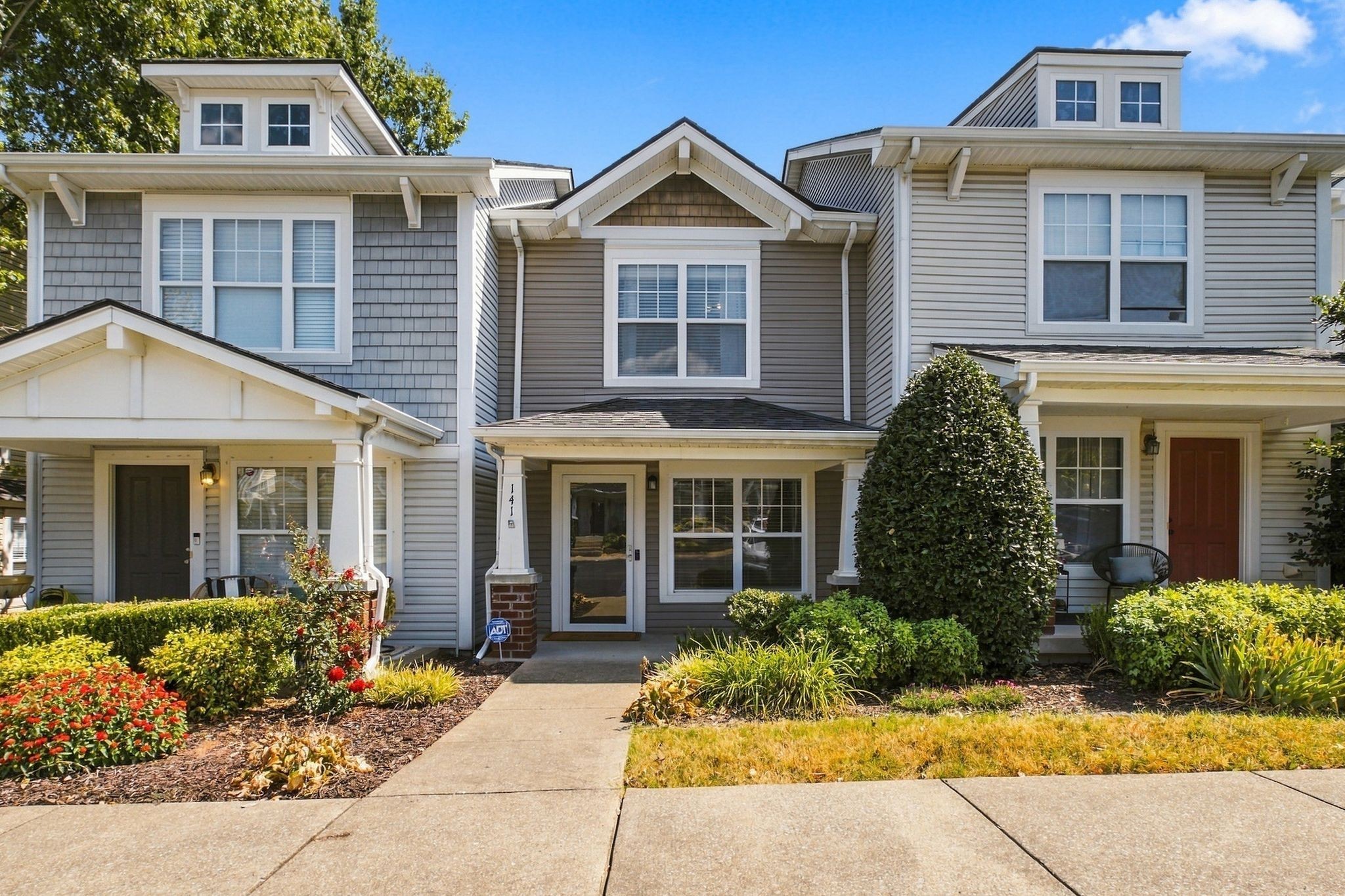 Photo of Listing #3594384