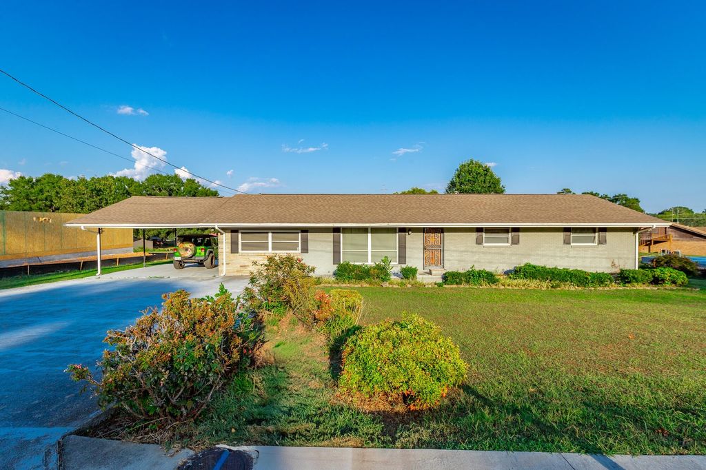 100 Osborn Court, Chickamauga