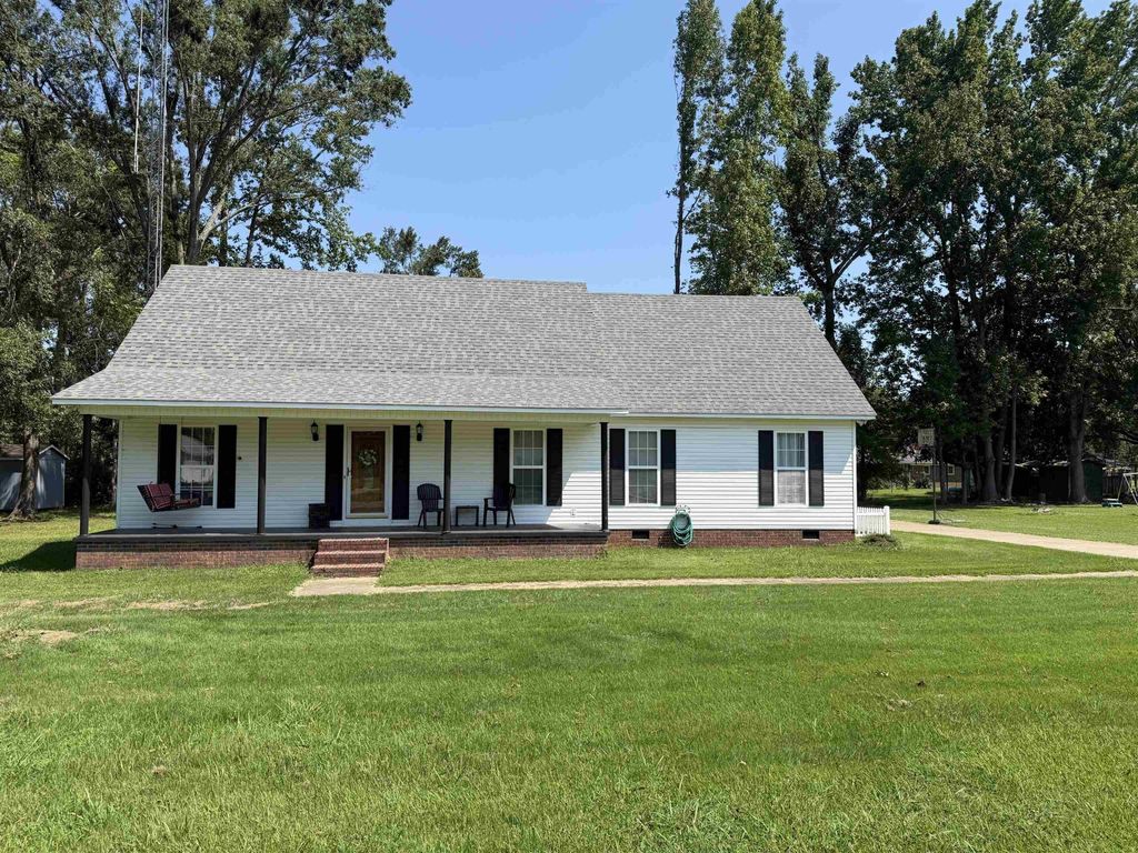 420 Brandi Dr, Savannah