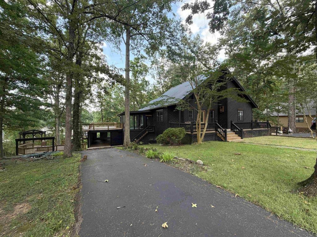 245 Holiday Hills Ln, Counce