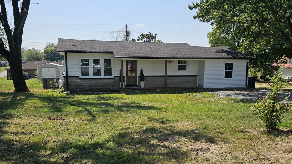 212 Donoho Ave, Lafayette