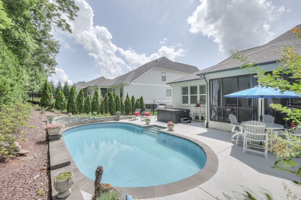 2600 Bramblewood Ln, Thompsons Station