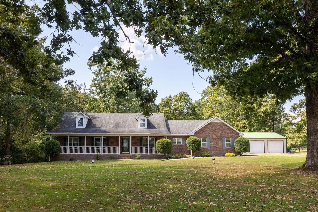 443 Pea Ridge Rd, Westmoreland