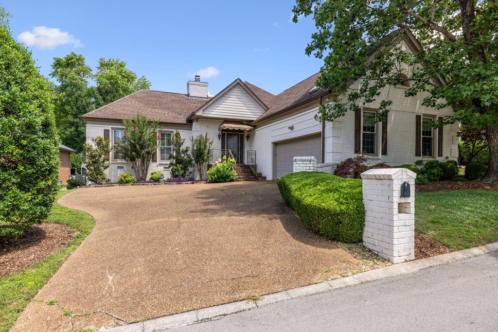 6028 Wellesley Way, Brentwood