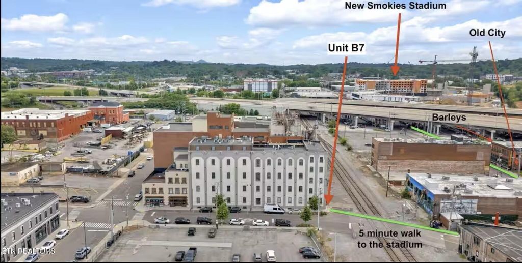 222 N Central St B7, Knoxville