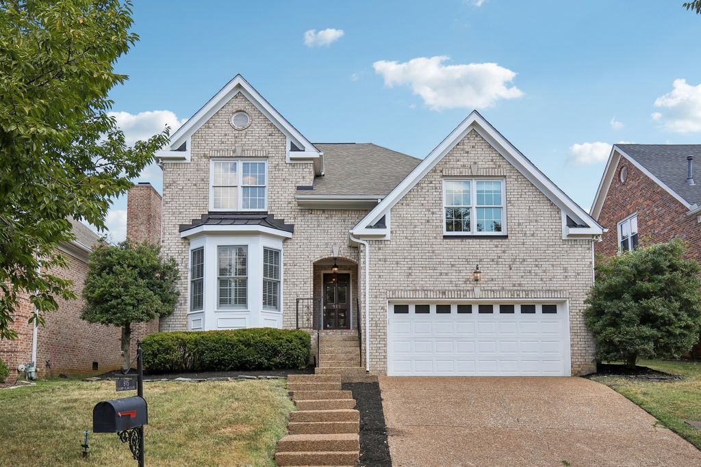 915 Cherry Plum Ct, Nashville