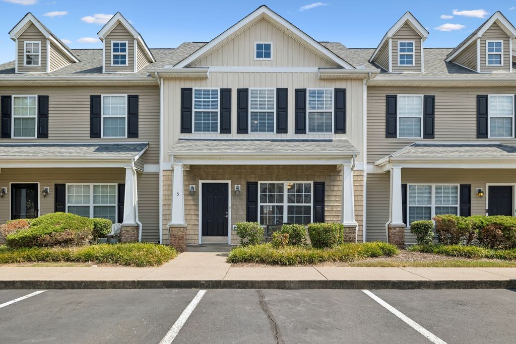 284 Meigs Dr N5, Murfreesboro