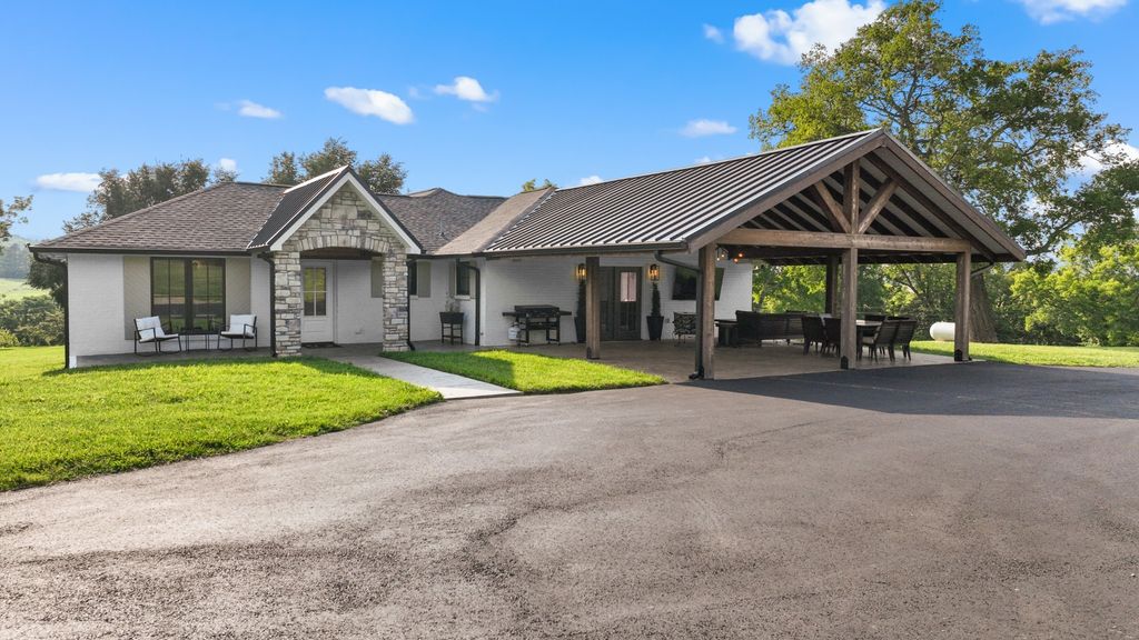 3201 Hwy 231 S, Shelbyville