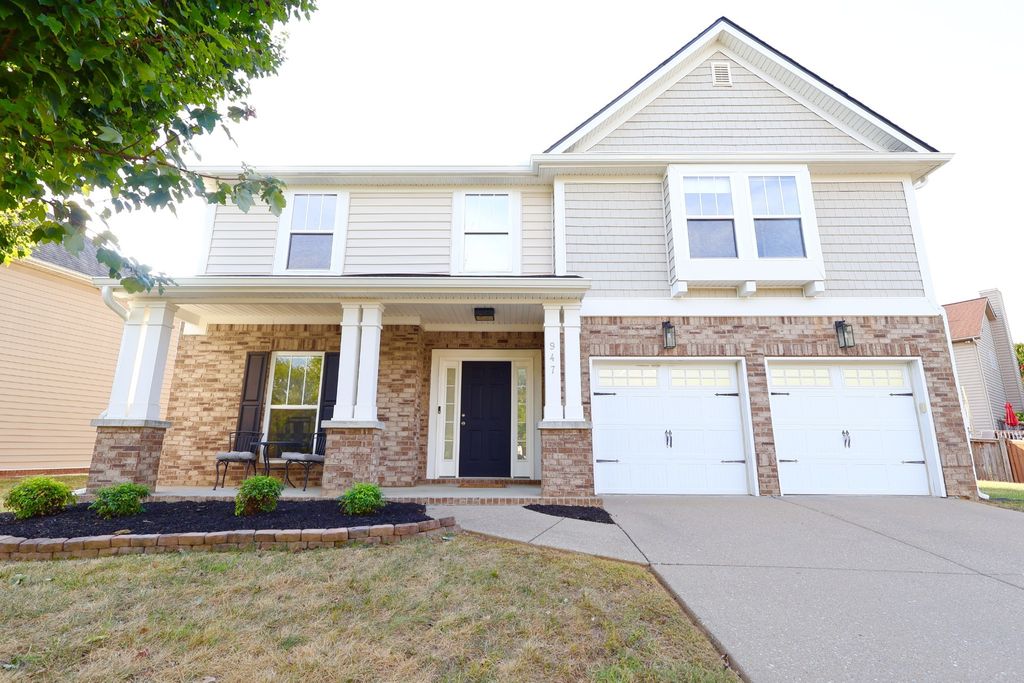 947 Legacy Park Rd, Mount Juliet
