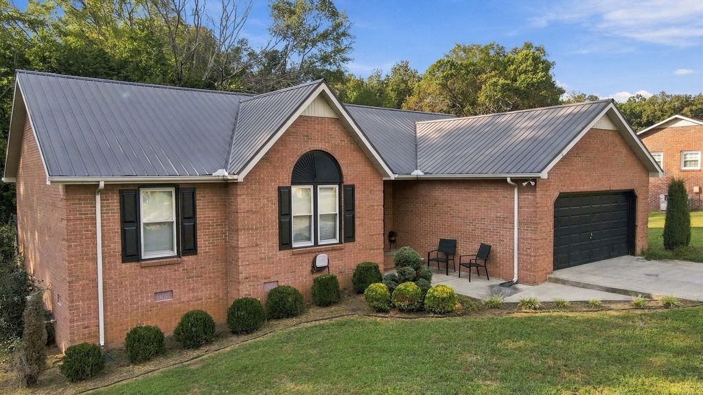 268 Timberlake Dr, Estill Springs