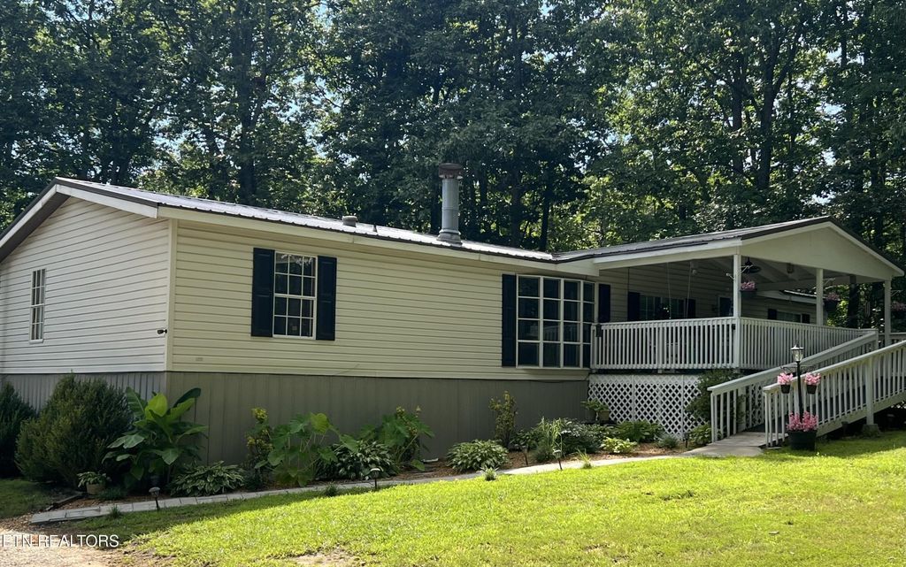 58 Wallop Drive, Crossville