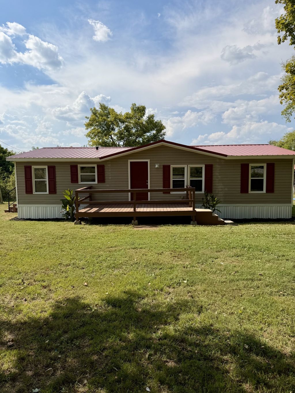 4696 Highway 11 S, Riceville