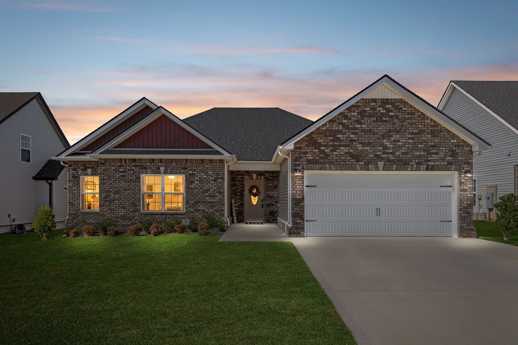 510 Shutes Folley Ln, Clarksville