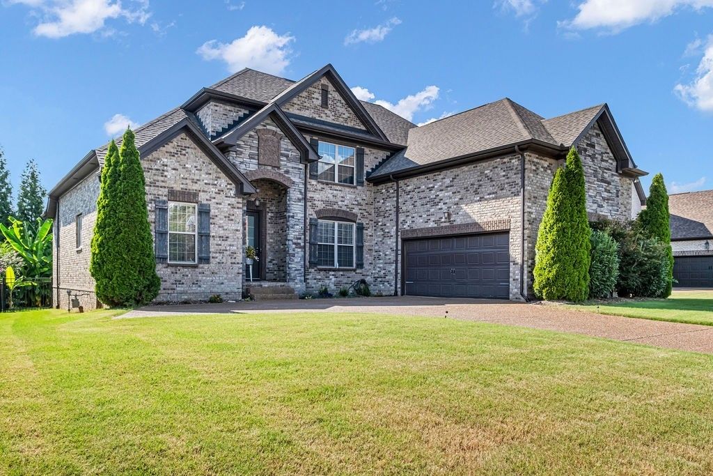 109 Saranac Trl, Hendersonville