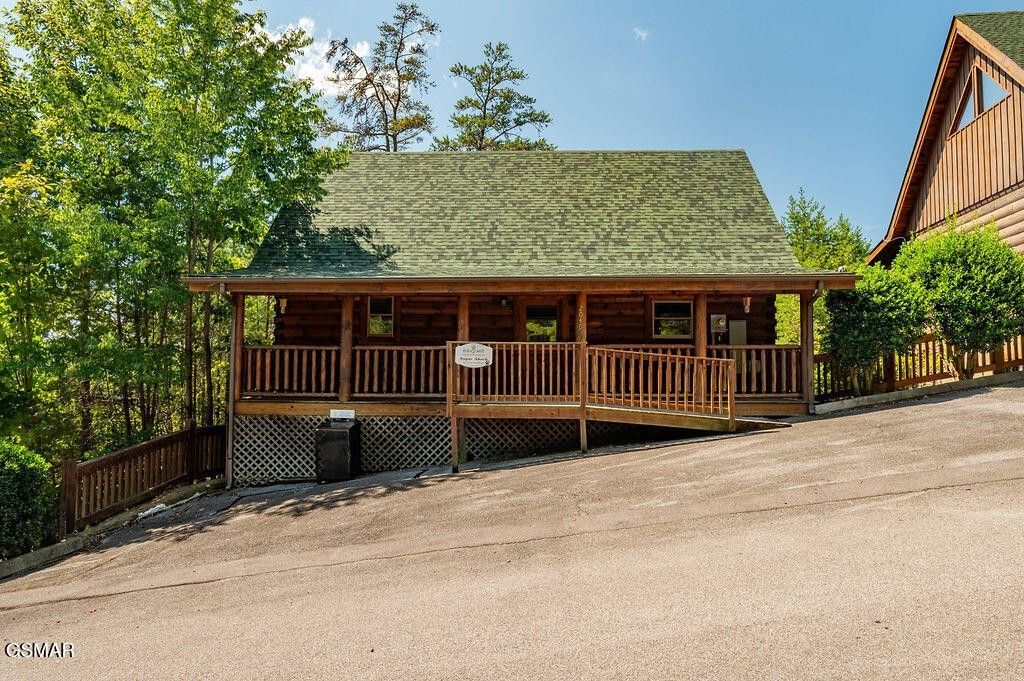 2040 Cougar Crossing Way Sugarshack, Sevierville