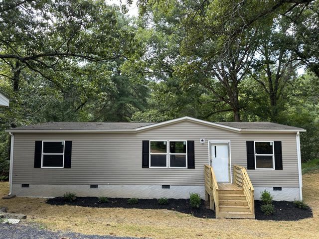 29 West Drive, Rossville
