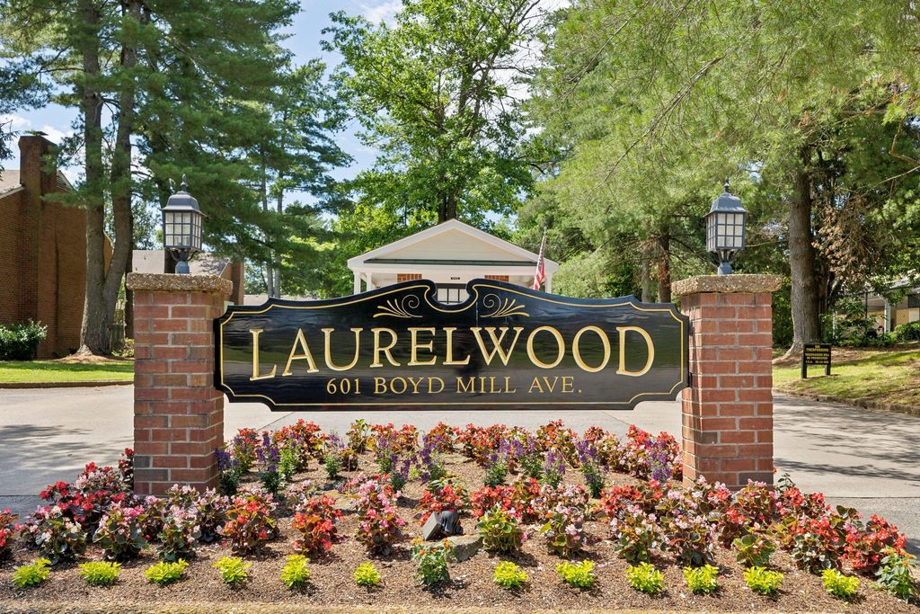 601 Boyd Mill Ave J7, Franklin