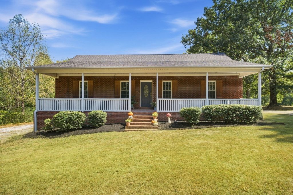 1072 Claylick Rd, White Bluff
