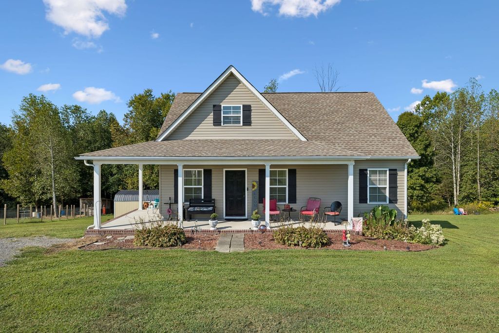 828 Kirbytown Rd, Lafayette