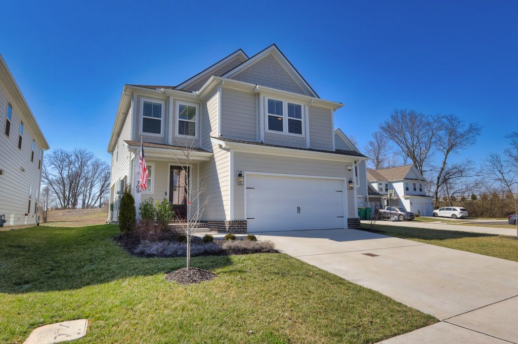 709 Conifer Dr, Spring Hill