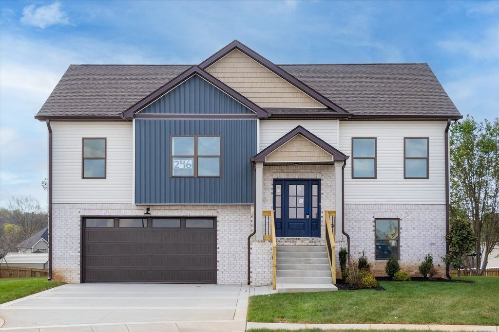 108 Apple Blossom Ct, Clarksville
