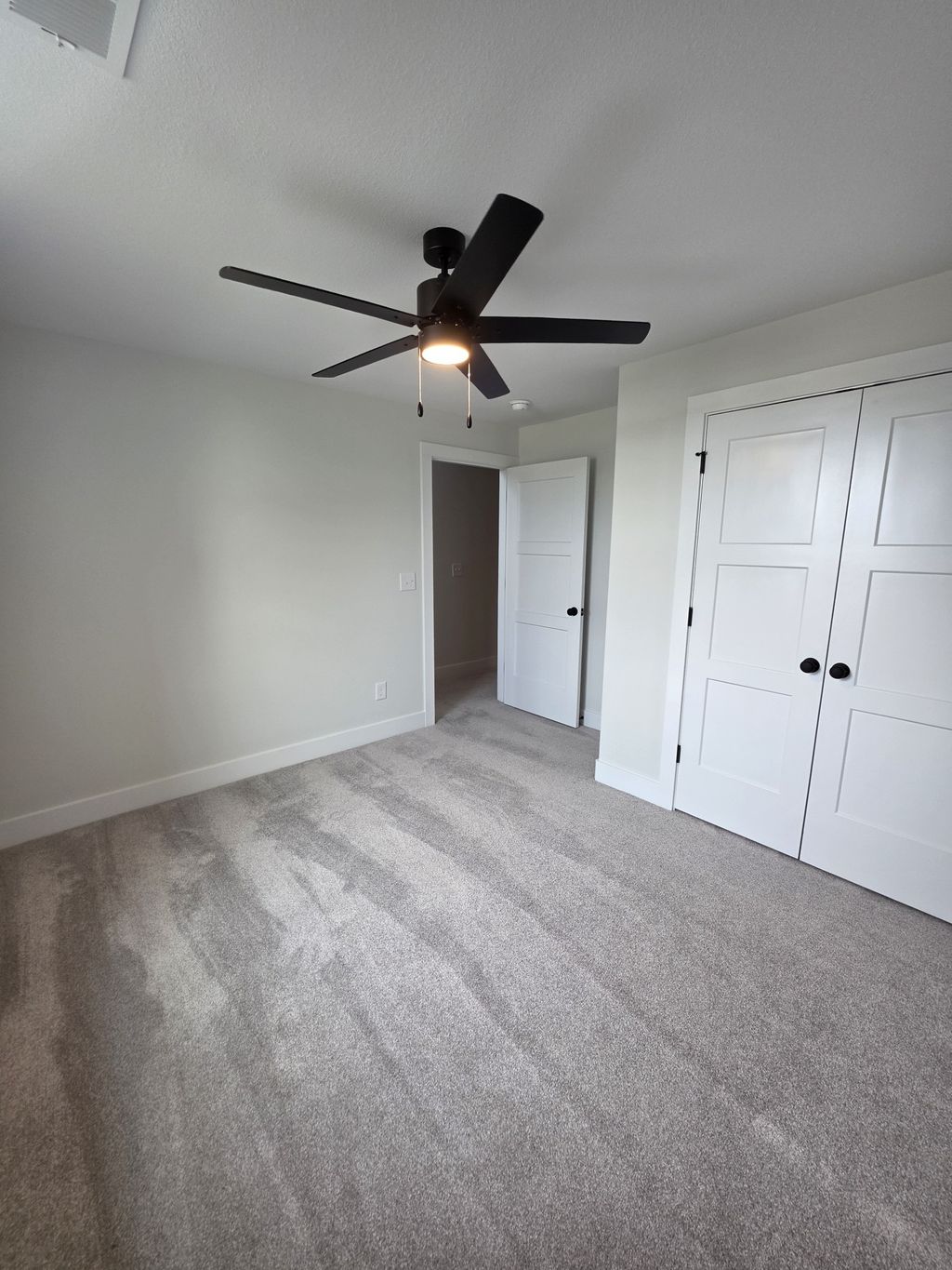 108 Apple Blossom Ct, Clarksville