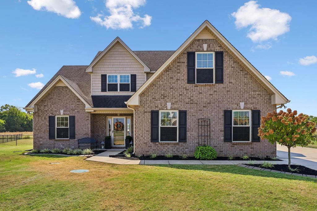 900 Nimbus Ln, Murfreesboro