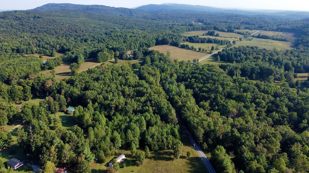106 Swafford Rd, Spring City