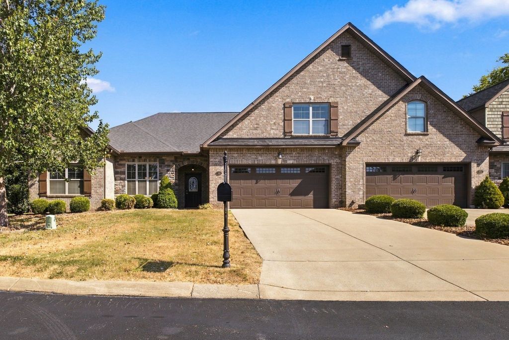 99 Silverstone Ln, Hermitage