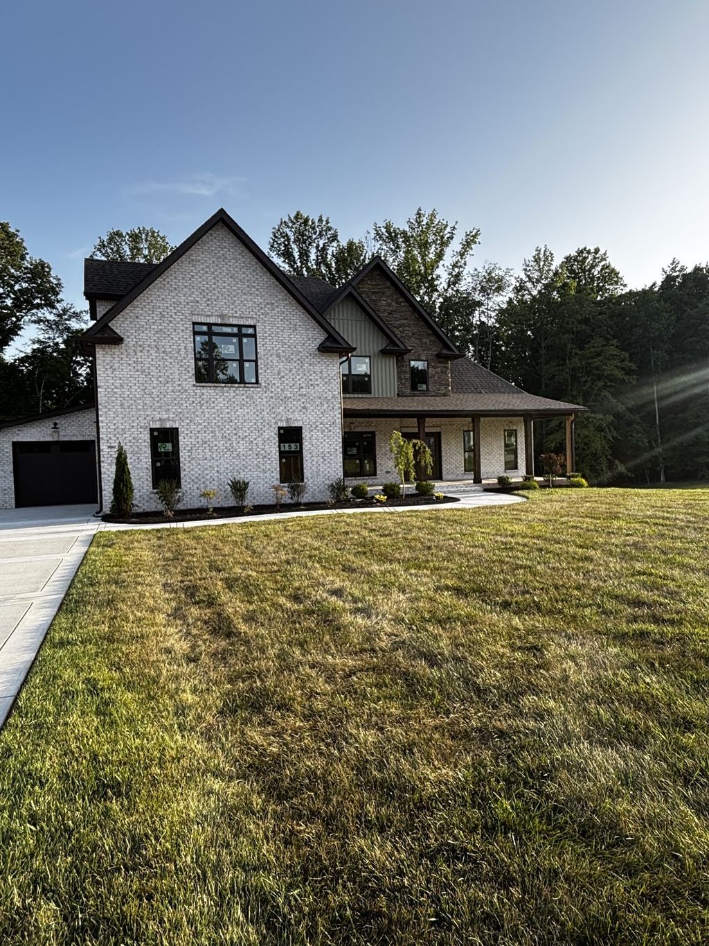 1300 Reda Dr, Clarksville