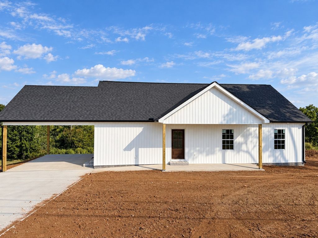 2098 Gimlet Rd, Lawrenceburg
